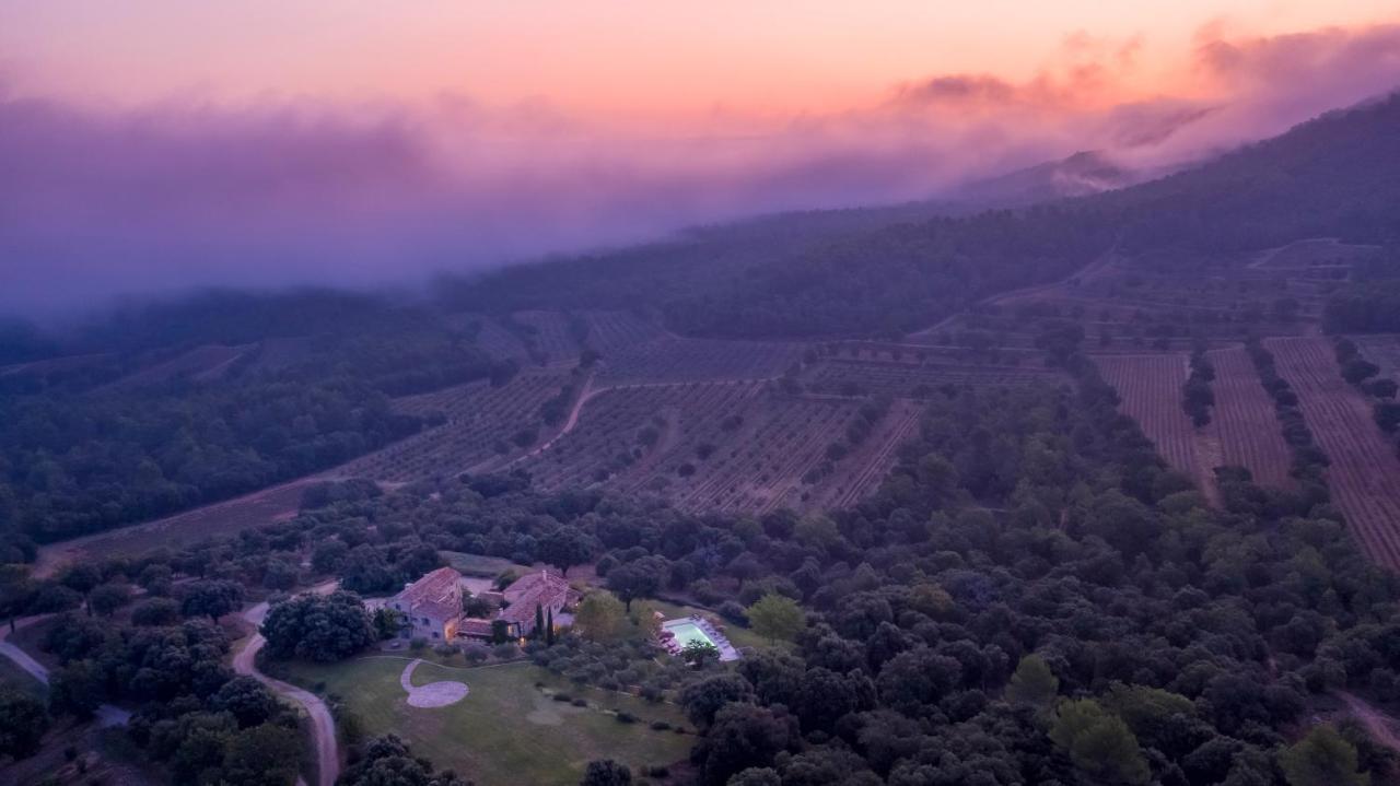 Вилла Domaine De Puybernier Jouques Экстерьер фото