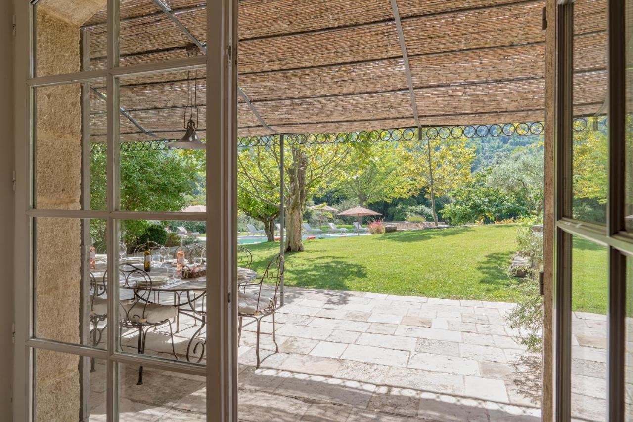 Вилла Domaine De Puybernier Jouques Экстерьер фото