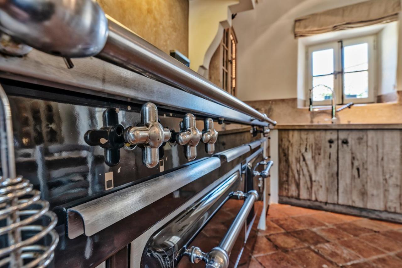 Вилла Domaine De Puybernier Jouques Экстерьер фото